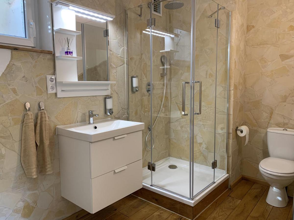 Ferienwohnung Drachennest Mit Sonnenterrasse Feldkirch Bagian luar foto